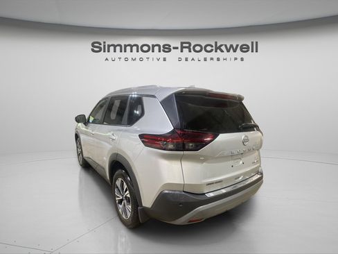 Used 2023 Nissan Rogue SV w/ SV Premium Package AWD/4WD image 7