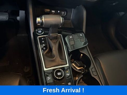 Used 2024 Kia Sportage EX FWD image 8