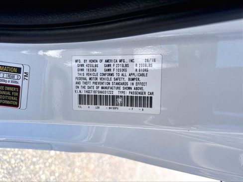 Used 2017 Honda Accord EX image 32