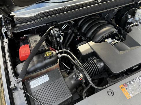 Used 2019 Chevrolet Tahoe LT image 25