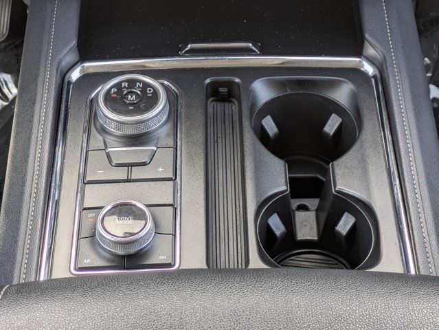 Used 2024 Ford Expedition XLT AWD/4WD image 21