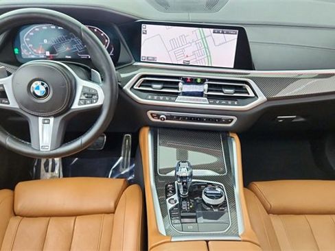 Used 2022 BMW X6 M50i w/ Premium Package image 36