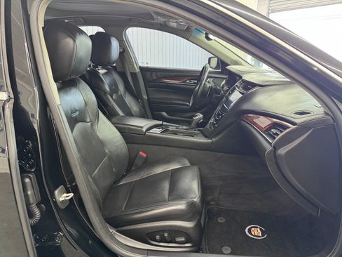 Used 2014 Cadillac CTS Luxury RWD image 10