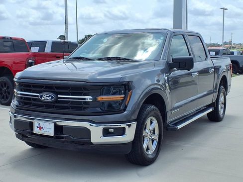 Used 2024 Ford F150 XLT w/ Mobile Office Package AWD/4WD image 3