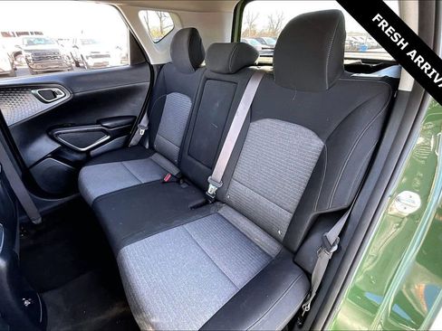 Used 2022 Kia Soul EX image 21
