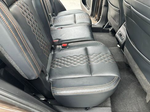 Used 2022 Mitsubishi Outlander SEL AWD/4WD image 35