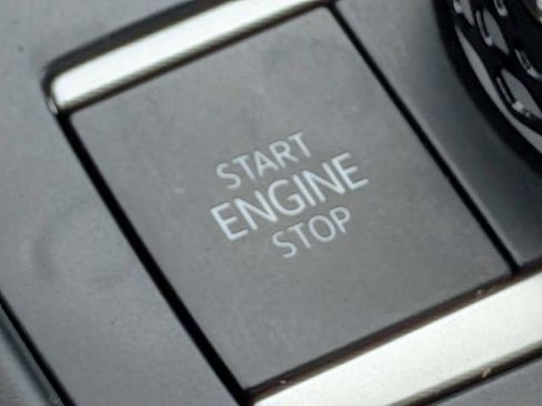 Certified 2025 Volkswagen Tiguan S FWD image 35