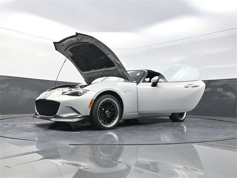 Used 2016 MAZDA MX-5 Miata Grand Touring image 33