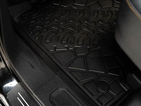 Used 2023 Ford Bronco Badlands image 22