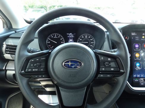 Used 2026 Subaru Crosstrek 2.5i Premium AWD/4WD image 17