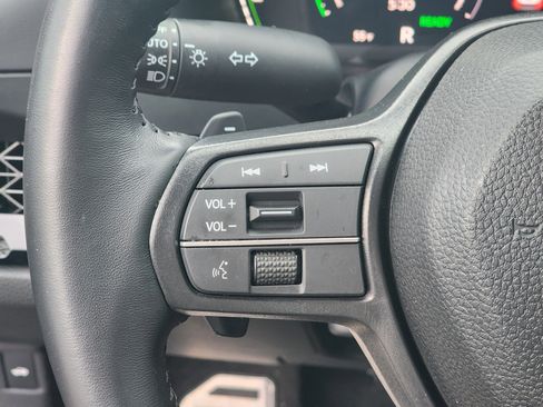 Used 2025 Honda Accord Sport image 23