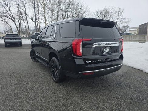 Used 2021 GMC Yukon SLT image 2