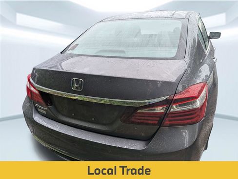 Used 2016 Honda Accord LX image 4