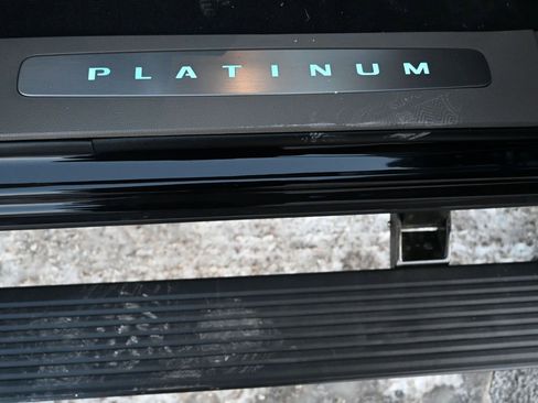 New 2026 Ford F450 Platinum w/ Platinum Plus Package image 60