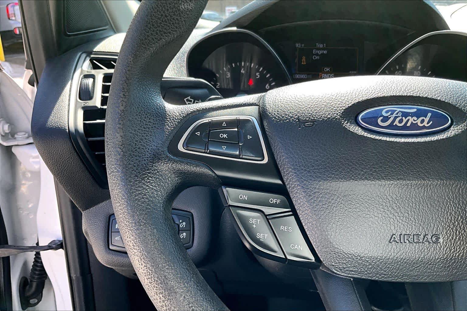 Used 2017 Ford Escape SE FWD image 22
