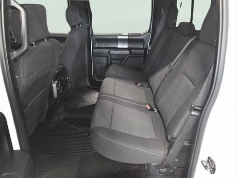 Used 2017 Ford F150 XLT w/ Equipment Group 302A Luxury AWD/4WD image 38