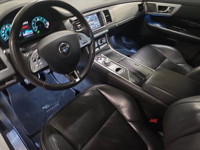 Used 2015 Jaguar XF Portfolio AWD/4WD image 16