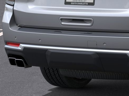 New 2026 Chevrolet Suburban High Country AWD/4WD image 38