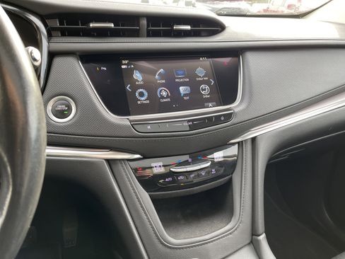 Used 2019 Cadillac XT5 Luxury image 18