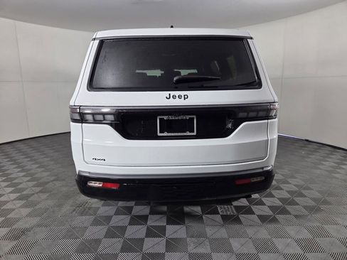 New 2026 Jeep Grand Wagoneer Limited AWD/4WD image 6