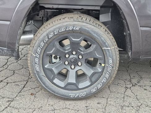 New 2026 RAM 1500 Big Horn AWD/4WD image 9