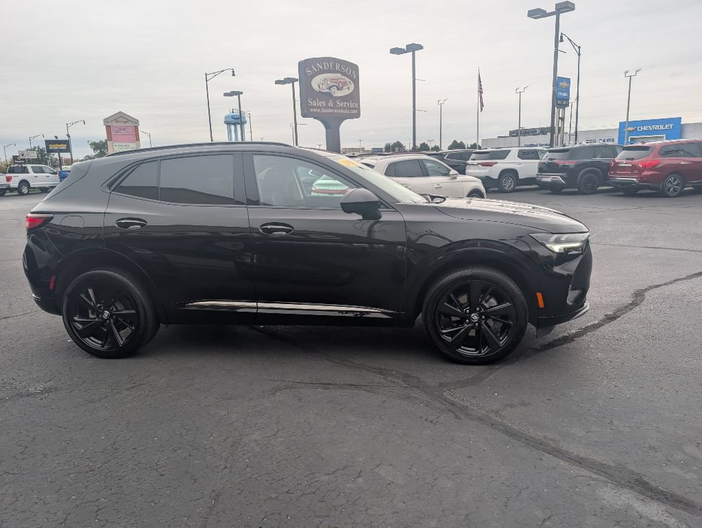 Used 2023 Buick Envision Essence w/ Technology Package I AWD/4WD image 4