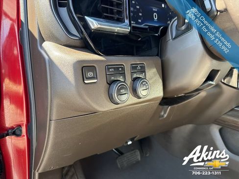 Certified 2023 Chevrolet Silverado 1500 RST w/ Z71 Off-Road Package AWD/4WD image 15