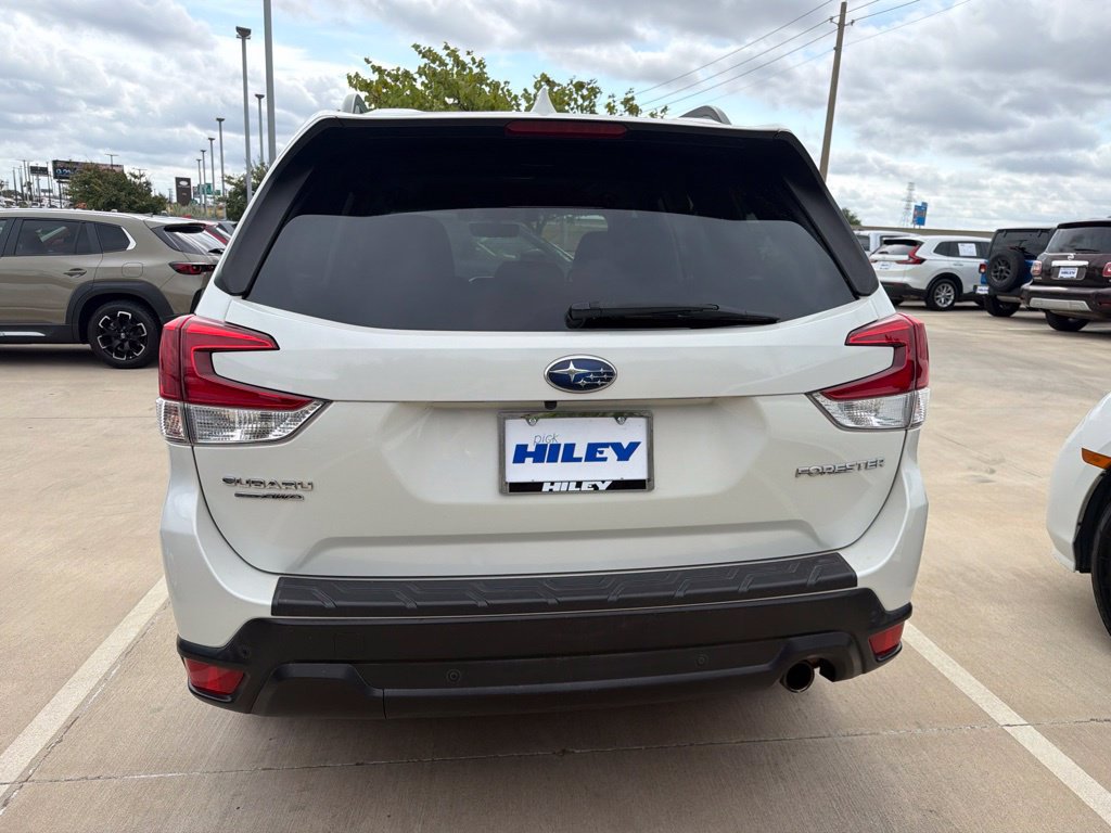 Used 2019 Subaru Forester Limited w/ Popular Package #3 AWD/4WD image 10