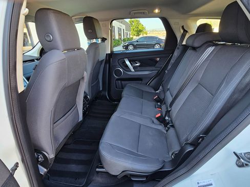 Used 2020 Land Rover Discovery Sport image 19