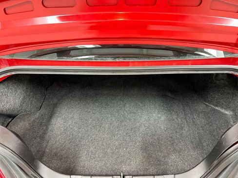 Used 2005 Ford Mustang GT RWD image 22