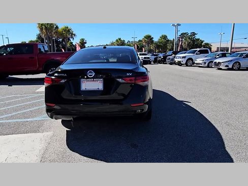 Used 2023 Nissan Sentra SV w/ Trunk Package image 31
