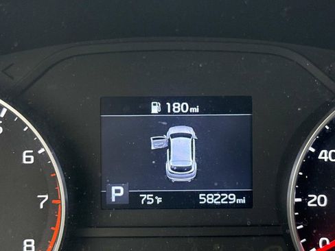 Used 2020 Kia Sportage LX image 38