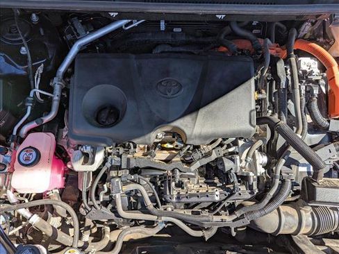 Used 2023 Toyota RAV4 XLE Premium image 23