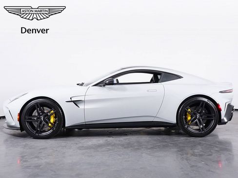 New 2026 Aston Martin V8 Vantage Base image 2