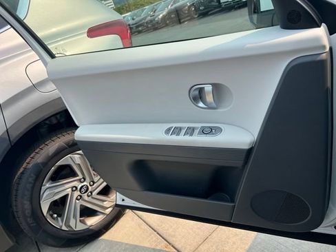 Certified 2024 Hyundai Ioniq 5 SE AWD/4WD image 19