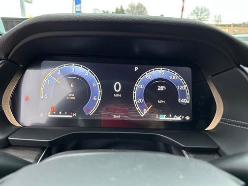 New 2025 Jeep Grand Cherokee L Limited w/ Trailer Tow Package image 17