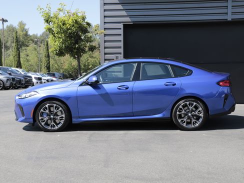 Used 2025 BMW 228i xDrive w/ Premium Package AWD/4WD image 7