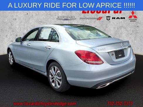 Used 2016 Mercedes-Benz C 300 4MATIC Sedan image 4