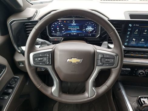 Used 2024 Chevrolet Silverado 1500 LTZ w/ LTZ Premium Package AWD/4WD image 15