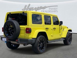 Used 2022 Jeep Wrangler Unlimited Sahara w/ Cold Weather Group AWD/4WD video 3