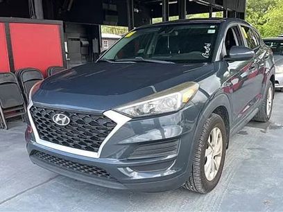 Used 2019 Hyundai Tucson SE w/ Cargo Package