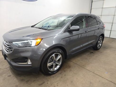 Used 2022 Ford Edge SEL w/ Convenience Package image 25