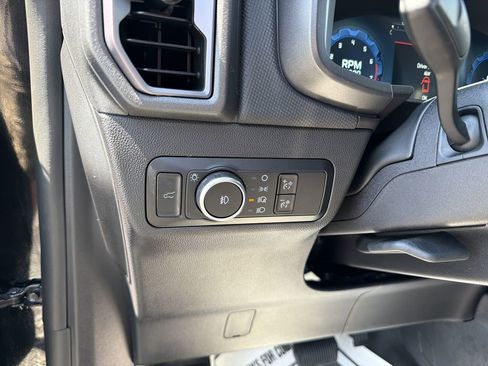 Used 2025 Ford Bronco Sport Badlands AWD/4WD image 17