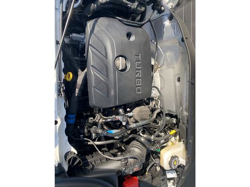 New 2026 Chevrolet TrailBlazer LT w/ Midnight Edition FWD image 13