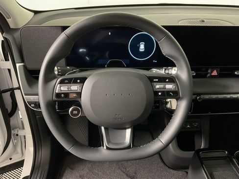 New 2025 Hyundai Ioniq 5 SEL image 25