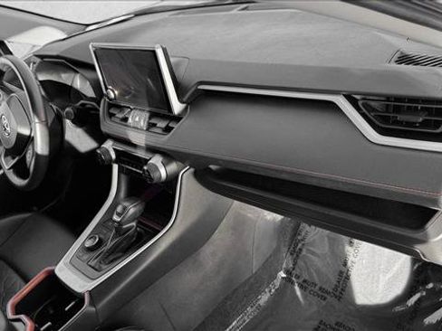 Used 2024 Toyota RAV4 Adventure image 20