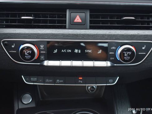 Used 2017 Audi A4 2.0T Premium Plus w/ Premium Plus Package AWD/4WD image 28