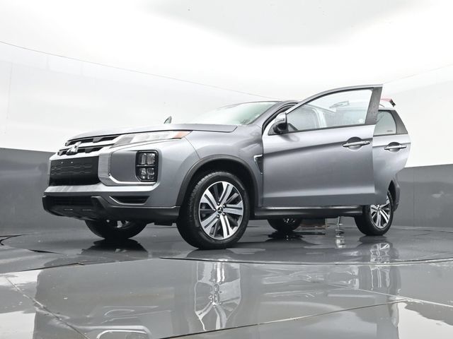 Used 2025 Mitsubishi Outlander Sport AWD image 32