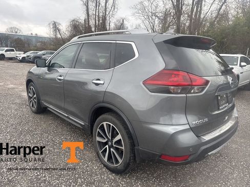 Used 2019 Nissan Rogue SL w/ Premium Package image 3