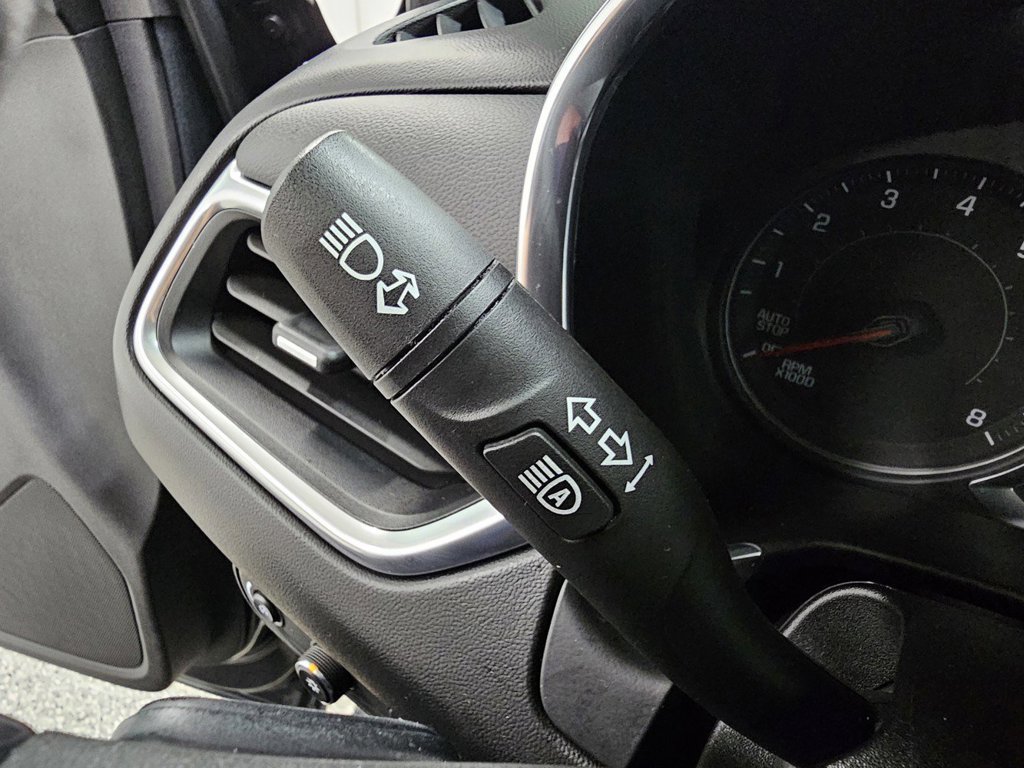 Used 2020 Chevrolet Equinox LT AWD/4WD image 35